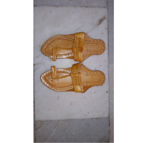 Kolhapuri Chappals